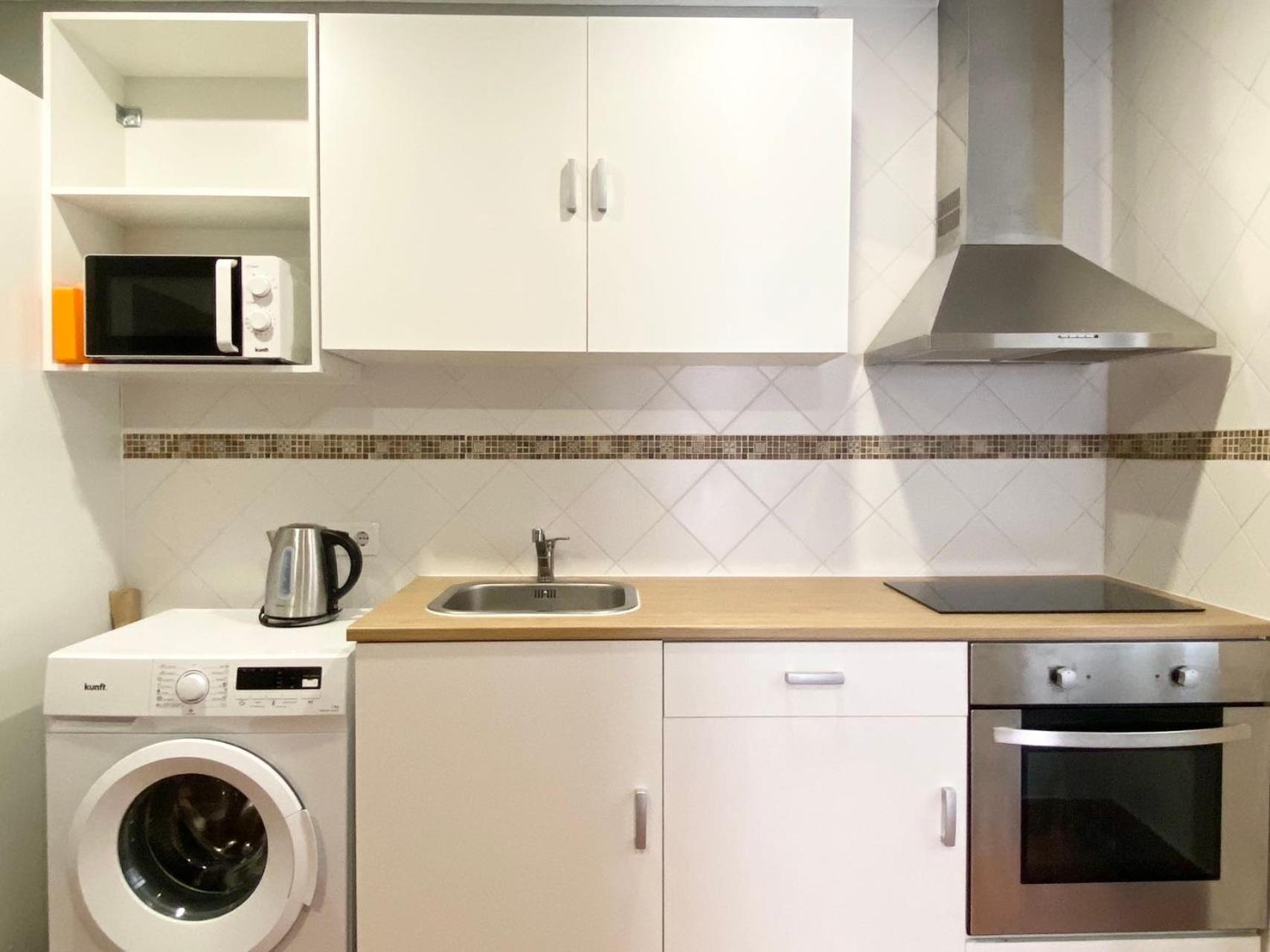 Apartment Ady House *