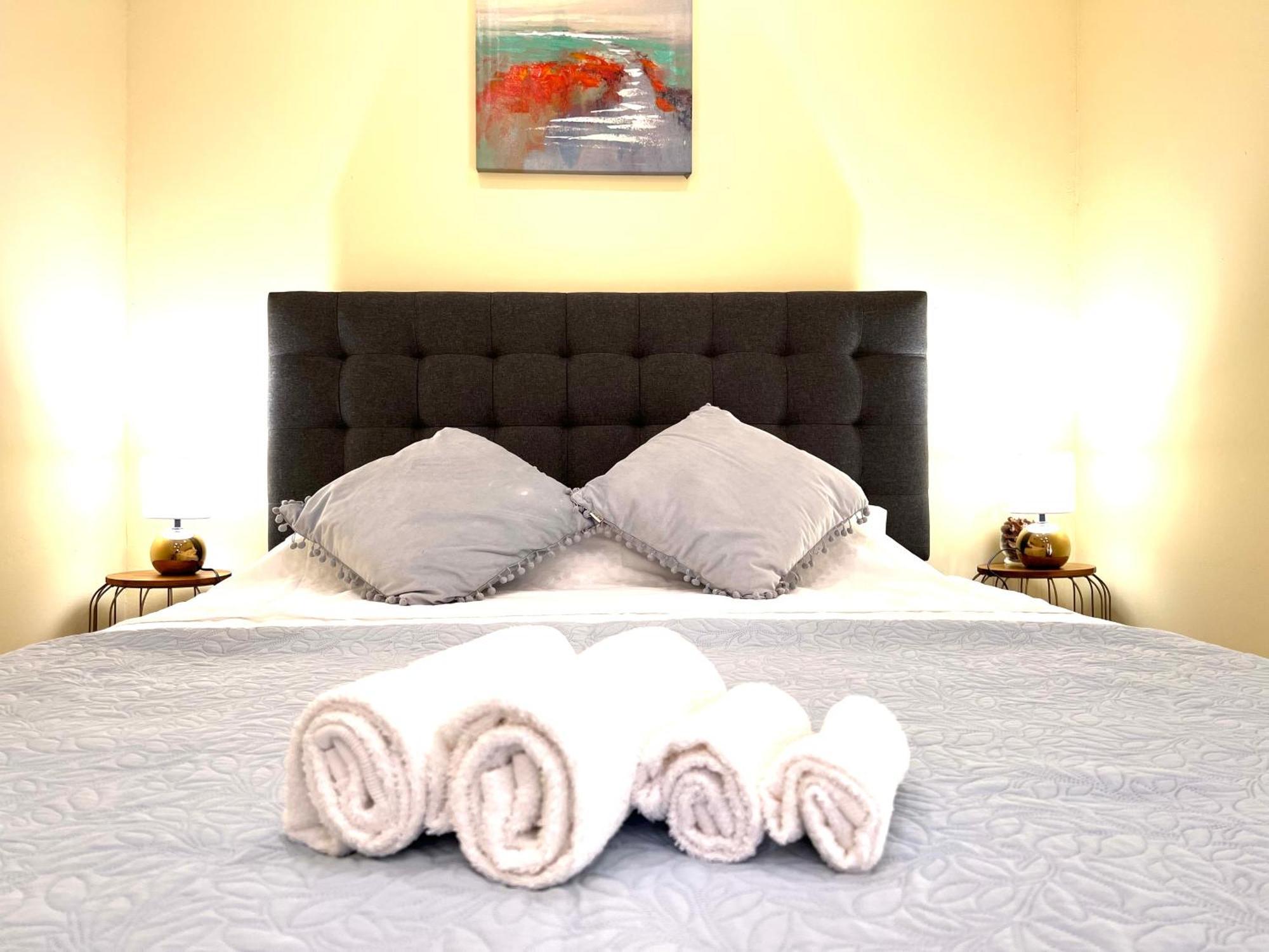 Ady House * Setubal